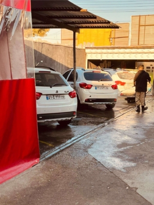 مراحل صافکاری بیرنگی از نظر کلینیک زیبایی خودرو آبادگران در مشهد